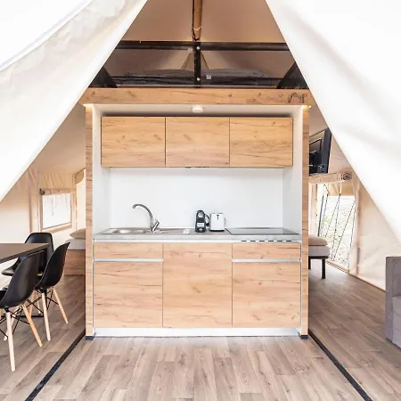 Safari Tent With Airco 豪华帐篷 Kotschach-Mauthen